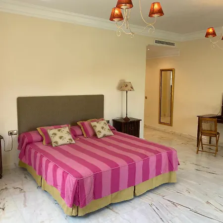 Torreblanca Apartment *